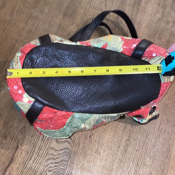 Bueno Sequined Floral boho style vintage purse - Picture 14 of 15